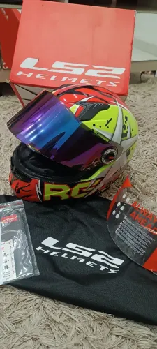 Capacete LS2