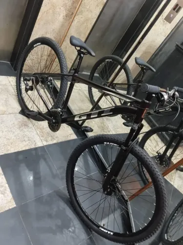 Bicicleta 29 GT Sprint 21 marchas
