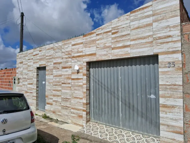 Vende-se ou troca em outra casa no Aprígio vilela