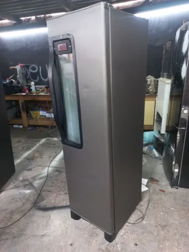Vendo cervejeira slim