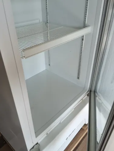 Geladeira Expositora Vertical Metalfrio