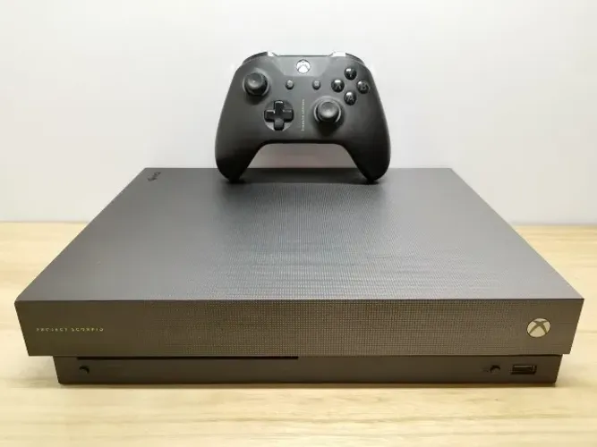 X Box one X projeto Scorpions, 1TB
