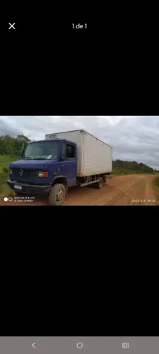 Caminhão Baú 