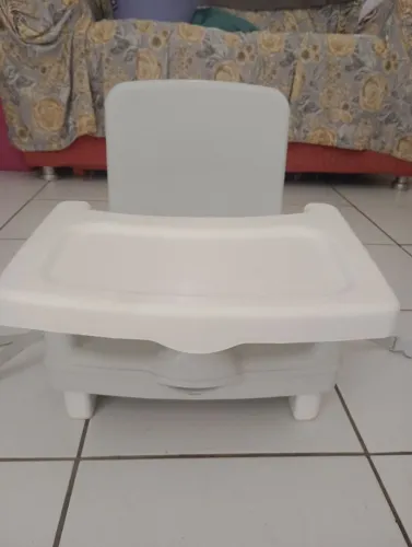 Cadeirinha de alimentação portátil 