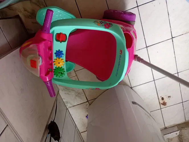 Carrinho de passeio menina 