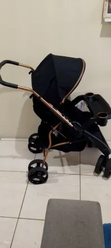 Carrinho de bebê