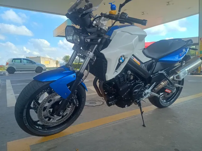 F800R sem detalhes nunca caiu