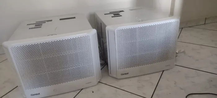 Par(2x) de ar condicionados Consul CCK07B **INVERTER** 7000BTU Seminovos