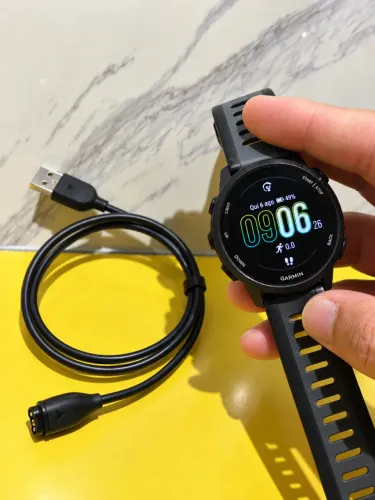 Relógio Garmin Smartwatch Forerunner 265