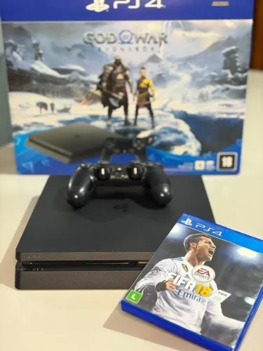 PlayStation 4 Slim 1TB + Jogos - Excelente Estado