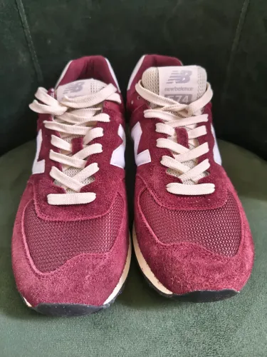 Vendo Tênis New Balance 574 (Vinho) ORIGINAL 