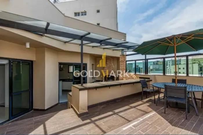 Vendo Cobertura Moema 350 metros 4 dormitórios 3 suítes 4 vagas