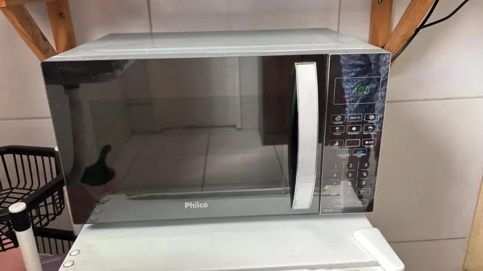 Microondas espelhado 