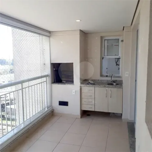 Apartamento à venda com 3 quartos, sendo 1 suíte, no condomínio Upper Living Vila Leopoldi