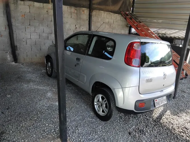Fiat Uno Vivace 1.0 EVO Fire Flex 8V 3P 2014