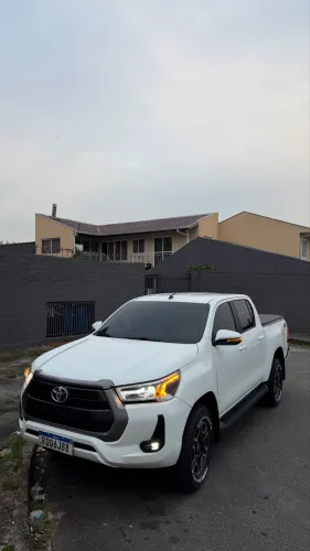 Toyota Hilux CD 4X4 2.8 Diesel Mec. 2021