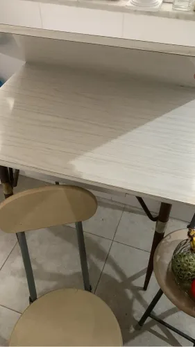 Mesa madeira retrátil 