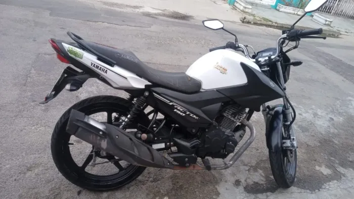 Yamaha YBR Factor 150 ED/Flex 2021 - Rodando Normalmente