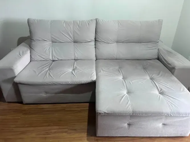 Sofá retrátil