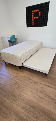 Cama Solteiro Box com cama auxiliar e incluso os 2 colchões