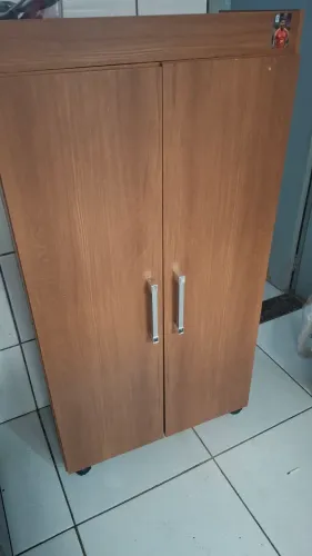 Armário multiuso