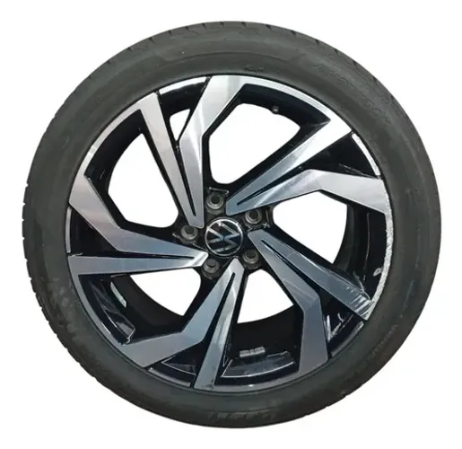 Roda Riscada Pneu Bom Vw Jetta Gli 2.0 2024 225 45 R18 Cinza