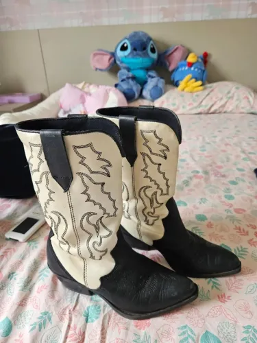 Bota estilo country