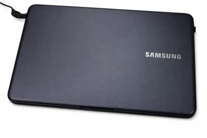 Notebook Samsung e20