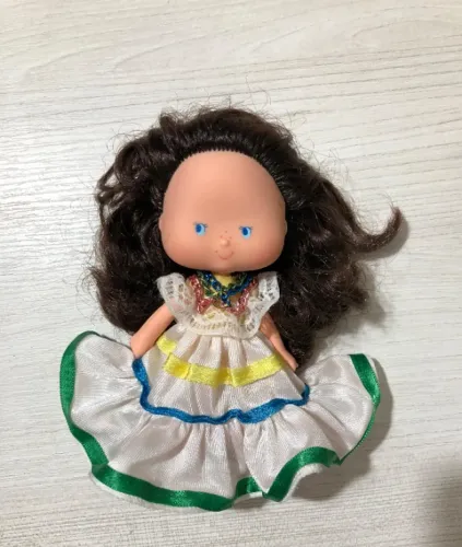 Boneca Moranguinho Trajes Típico Brasil - Estrela