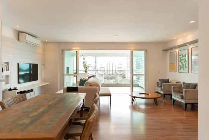 Apartamento 3 quatos no Ecoville