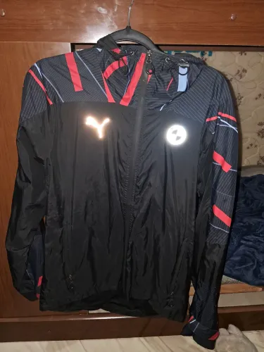 Blusa Corta Vento BMW