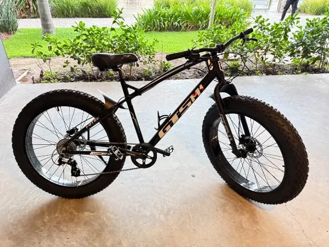Bicicleta GTS M1 Fat Bike Aro 26 - NOVA - Apenas 2 usos - Estado Impecável