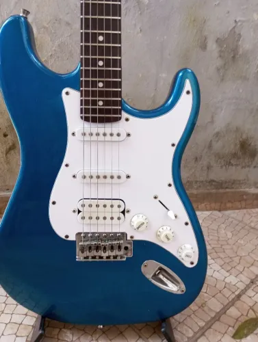 Guitarra Giannini