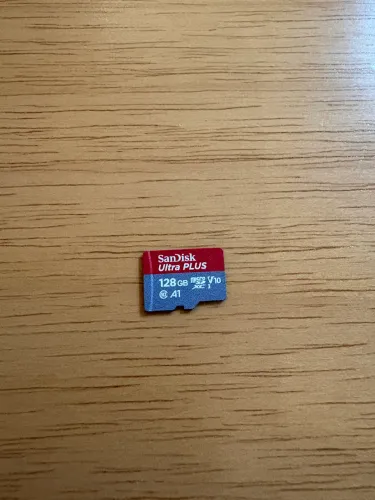 Cartão de memória SanDisk Ultra Plus 128GB