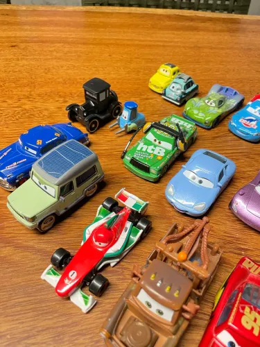 Coleção carrinhos da Disney pixar 