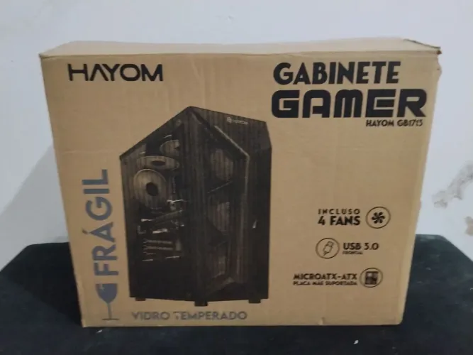 Gabinete gamer com 4 fans, nunca usado 