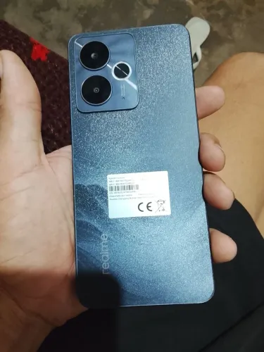 Realme 14 T 8GB 258GB tem q trocar tela dele fora isso tudo ok com ele 
