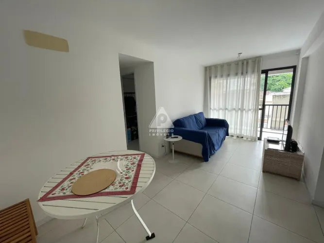 Imperdível! 2 Quartos com Infra Completa e Vaga na Escritura