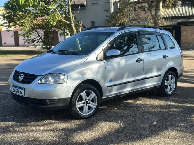 Volkswagen Spacefox Route 1.6 MI T.flex 5P 2010