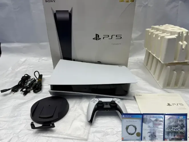 ps5 na caixa 3 jogo 1 controle cfi1114A na 13.50
