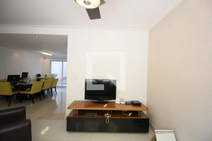 Casa à Venda - Vila Sônia, 4 Quartos, 210 m2