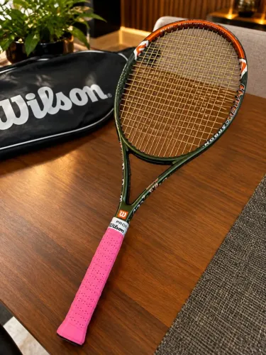 Raquete Wilson K Factor 6.5 - Potência, Controle e Estilo