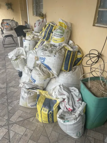 cimento e areia
