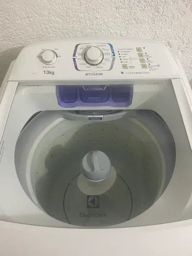 Máquina de lavar 13 kg Eletrolux