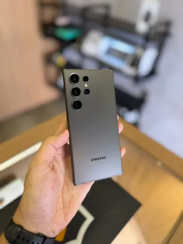 Samsung S24 ultra 5g 12/512gb + impecável