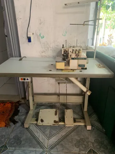 Máquina de costurar