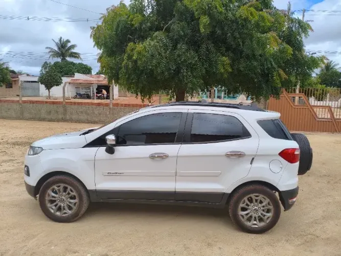 Ford Ecosport SE 1.6 16V Flex 5P Mec. 2014