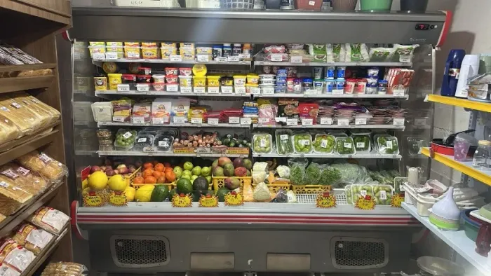Ilha refrigerada aberta