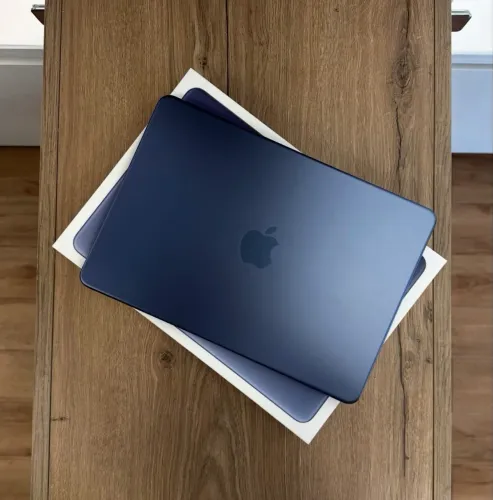 MACBOOK NEO 13 A18 PRO 8GB 256GB