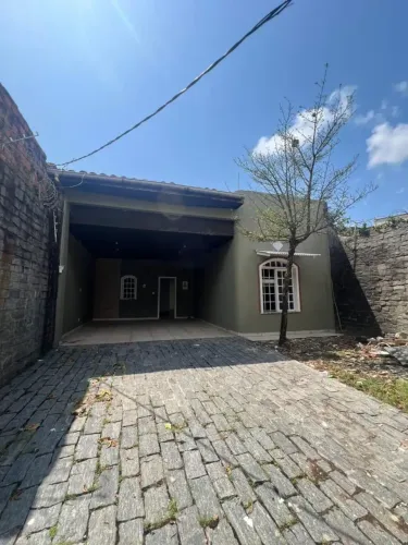 Casa na Tamandaré Próximo 16 de Novembro 7X35m 4 Quartos (2 Suítes) 3 Vg